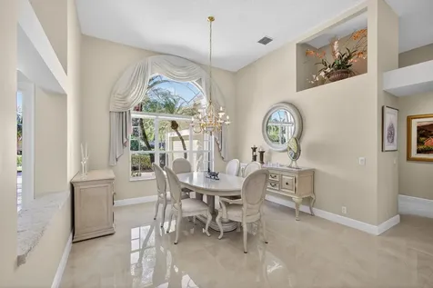 65 Cayman Place Palm Beach Gardens FL 33418