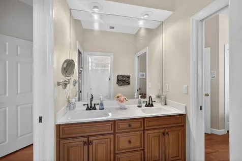 65 Cayman Place Palm Beach Gardens FL 33418