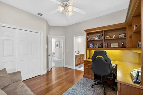 65 Cayman Place Palm Beach Gardens FL 33418