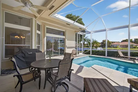 65 Cayman Place Palm Beach Gardens FL 33418