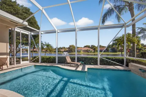 65 Cayman Place Palm Beach Gardens FL 33418