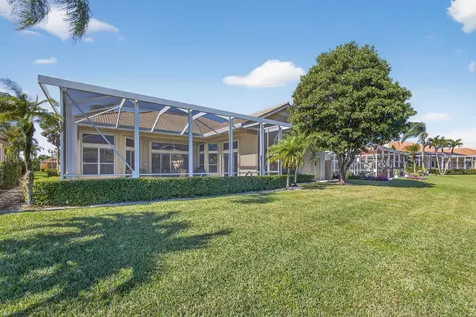 65 Cayman Place Palm Beach Gardens FL 33418