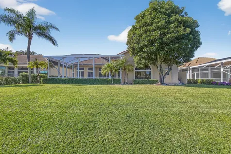 65 Cayman Place Palm Beach Gardens FL 33418