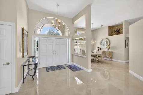 65 Cayman Place Palm Beach Gardens FL 33418