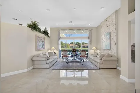 65 Cayman Place Palm Beach Gardens FL 33418