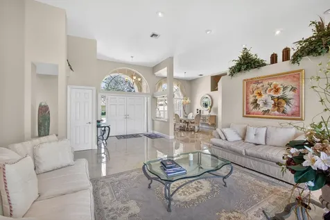 65 Cayman Place Palm Beach Gardens FL 33418