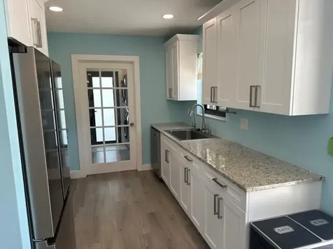 907 Se Lake Street Stuart FL 34994