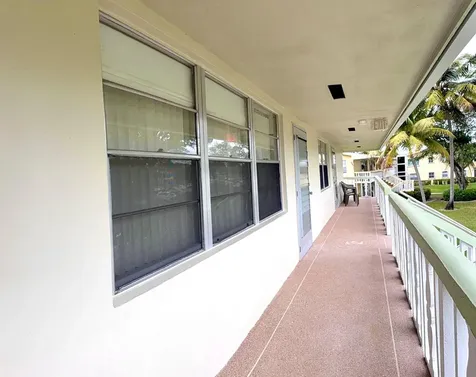 63 Windsor C West Palm Beach FL 33417