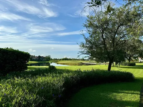 104 SE Rio Siena Port Saint Lucie FL 34984