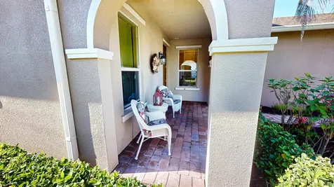 11324 Sw Mountain Ash Circle Port Saint Lucie FL 34987