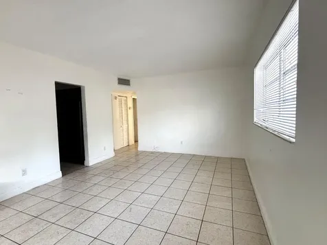 1916 SW 11th Street Fort Lauderdale FL 33312