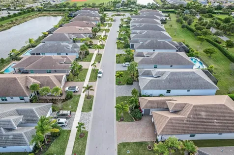 11952 Sw Bristol Bay Drive Port Saint Lucie FL 34987