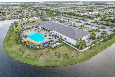 11952 Sw Bristol Bay Drive Port Saint Lucie FL 34987
