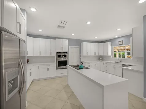 110 Glenbrook Court Atlantis FL 33462