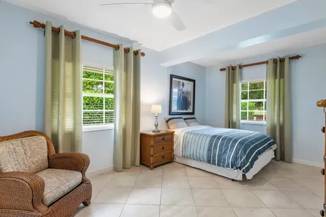 110 Glenbrook Court Atlantis FL 33462