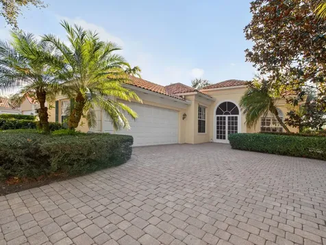 1590 Sw Balmoral Trace Stuart FL 34997