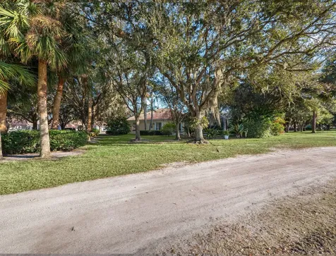 1590 Sw Balmoral Trace Stuart FL 34997