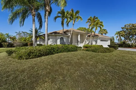 1112 Se Strathmore Drive Port Saint Lucie FL 34952
