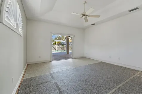 1112 Se Strathmore Drive Port Saint Lucie FL 34952