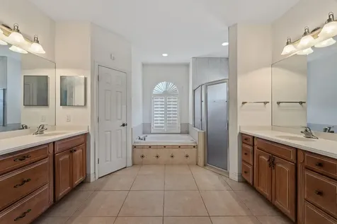 1112 Se Strathmore Drive Port Saint Lucie FL 34952