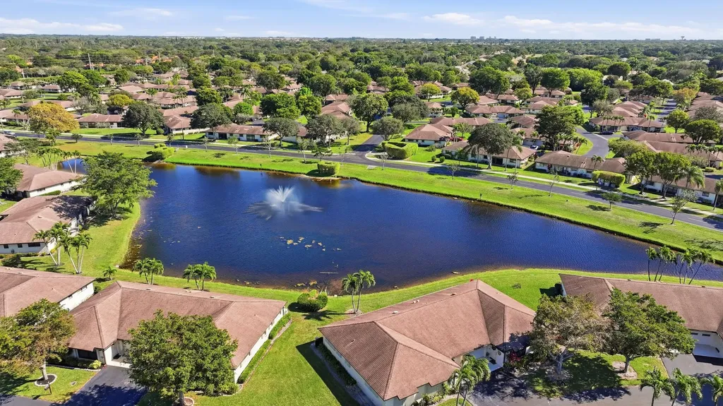 4903 Equestrian Circle Boynton Beach FL 33436