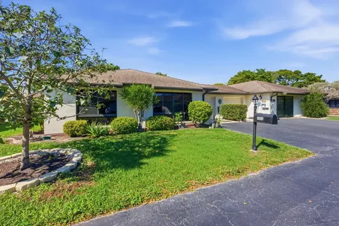 4903 Equestrian Circle Boynton Beach FL 33436