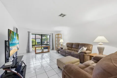 4903 Equestrian Circle Boynton Beach FL 33436