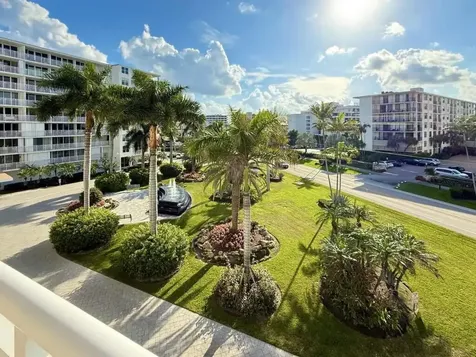 3546 S Ocean Boulevard South Palm Beach FL 33480