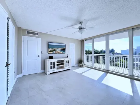 3546 S Ocean Boulevard South Palm Beach FL 33480