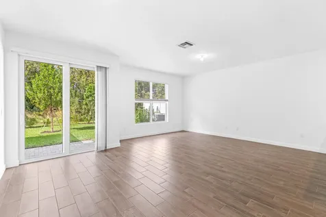4250 Lagoon Shore Drive Lake Worth FL 33467