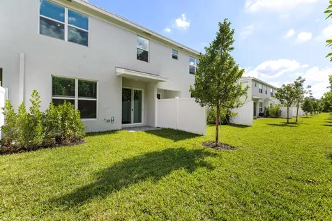 4250 Lagoon Shore Drive Lake Worth FL 33467