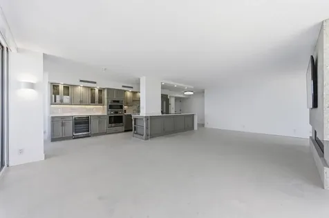 5510 N Ocean Drive Singer Island FL 33404
