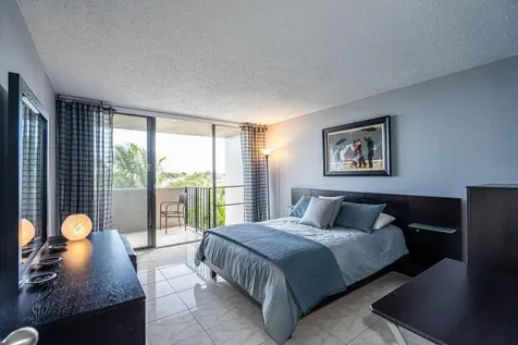 1830 Embassy Drive West Palm Beach FL 33401