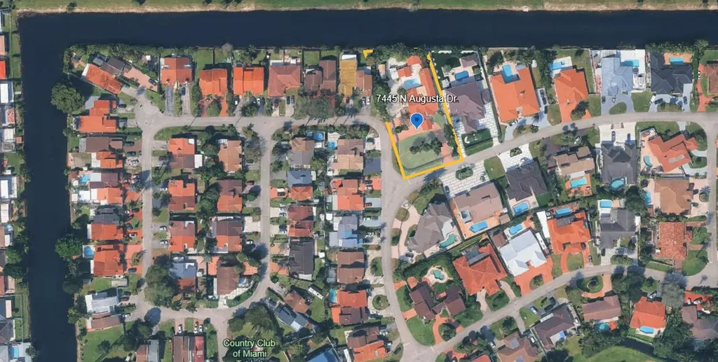 7445 N Augusta Drive Hialeah FL 33015