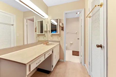 13988 Via Flora Delray Beach FL 33484