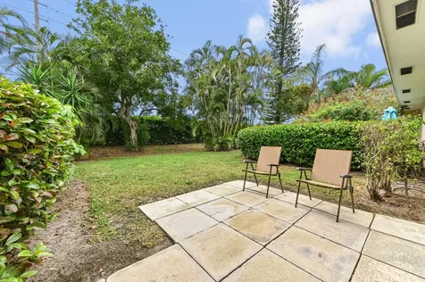 13988 Via Flora Delray Beach FL 33484