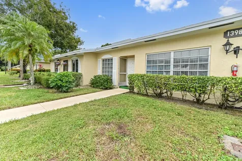 13988 Via Flora Delray Beach FL 33484