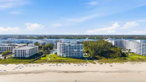 2780 S Ocean Boulevard Palm Beach FL 33480