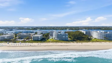 2780 S Ocean Boulevard Palm Beach FL 33480