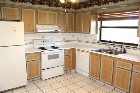9825 Clusia Tree Drive Boynton Beach FL 33436
