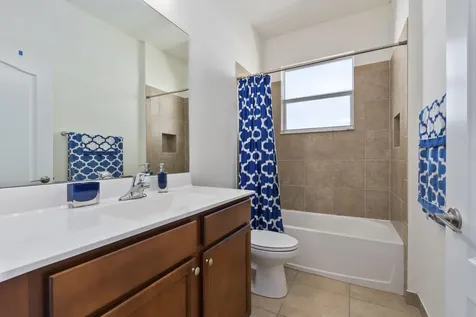 7461 Nw Greenspring Street Port Saint Lucie FL 34987