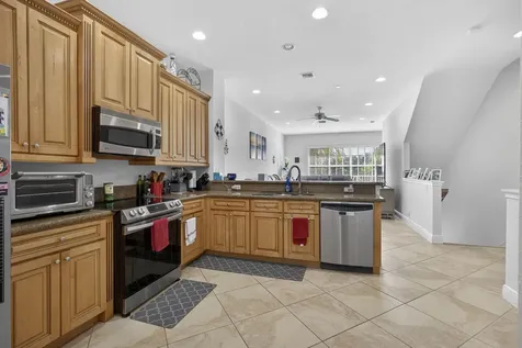 4511 Artesa Way Palm Beach Gardens FL 33418
