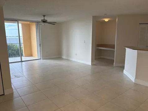 1000 Scotia Drive Hypoluxo FL 33462