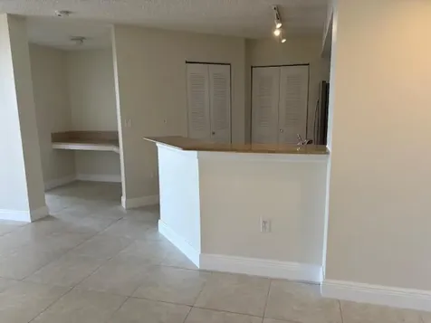 1000 Scotia Drive Hypoluxo FL 33462