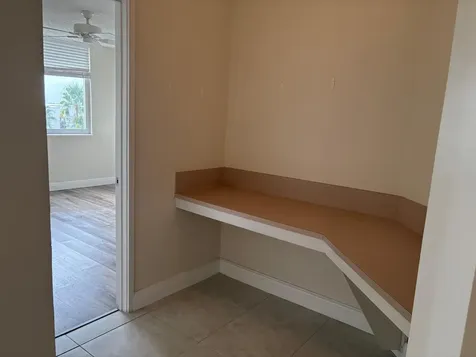 1000 Scotia Drive Hypoluxo FL 33462