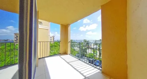 1000 Scotia Drive Hypoluxo FL 33462