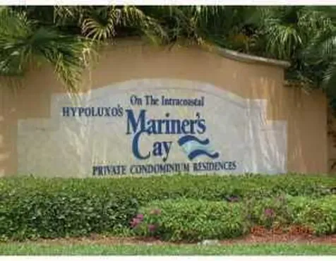 1000 Scotia Drive Hypoluxo FL 33462