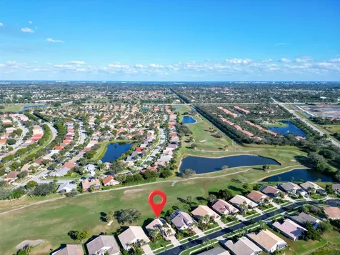 7170 Falls Road Boynton Beach FL 33437