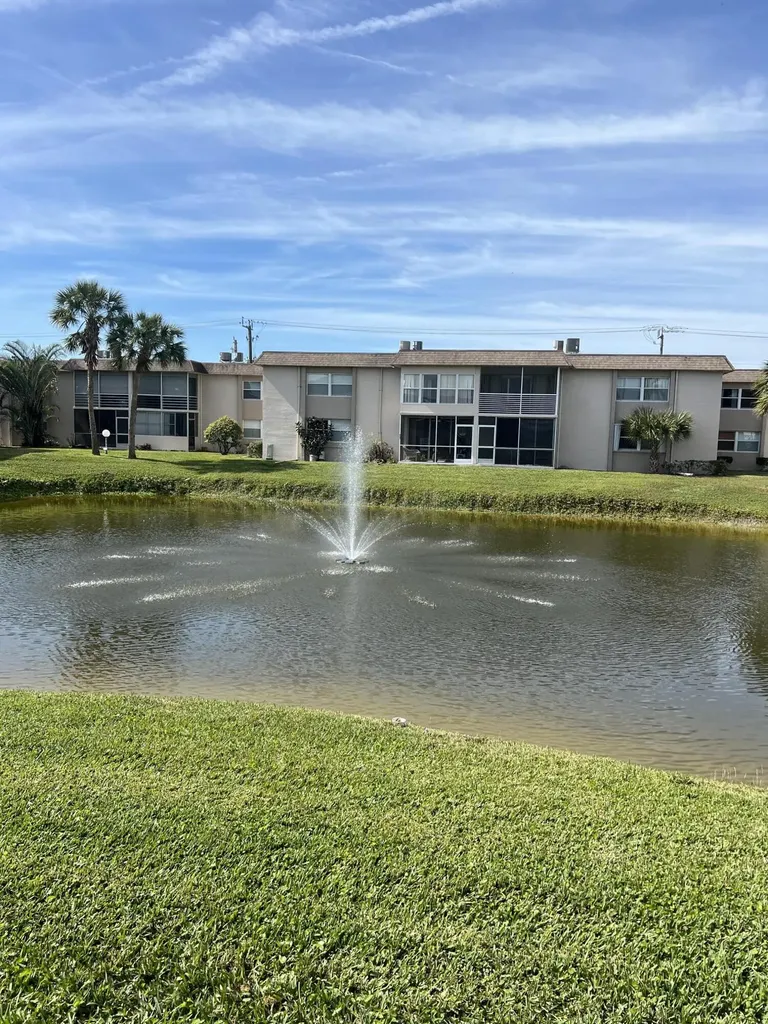 504 Davis Road Palm Springs FL 33461