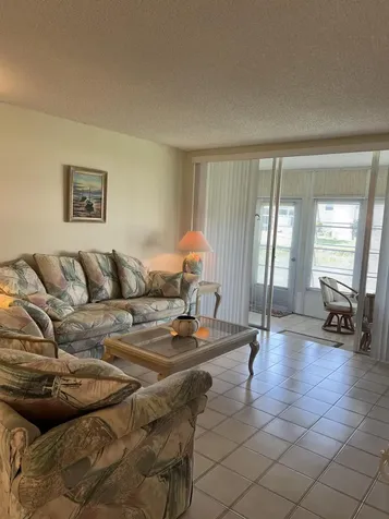 504 Davis Road Palm Springs FL 33461